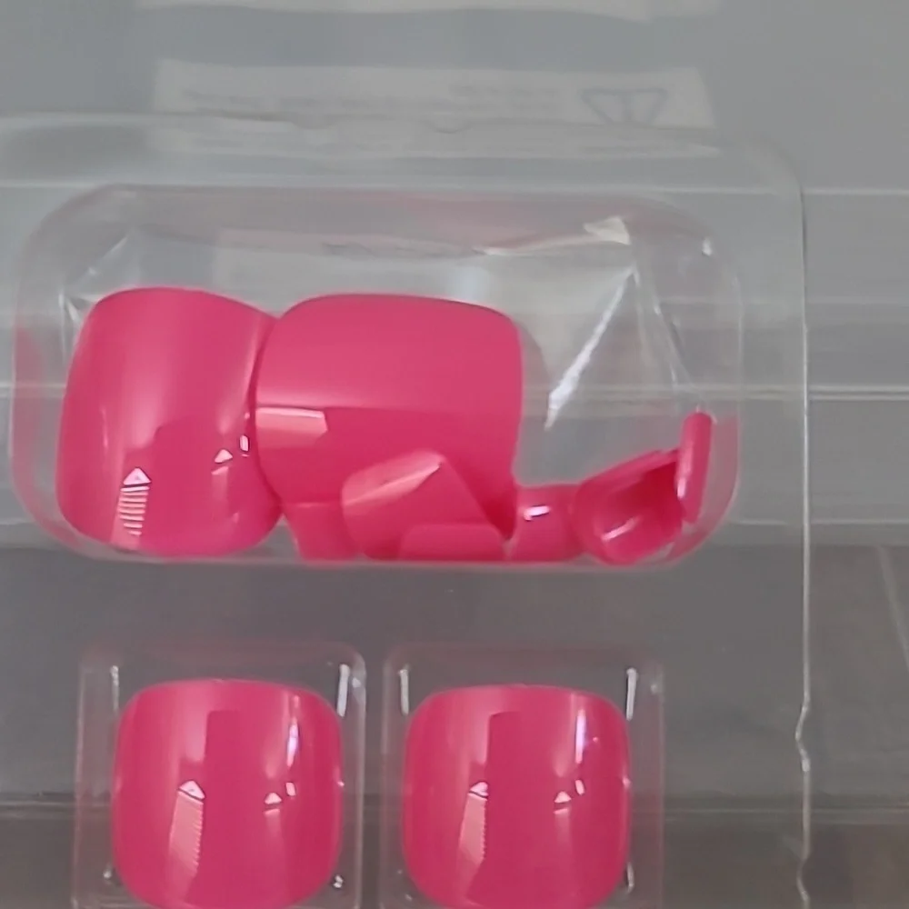 2/$16 Pink Press On Toenails